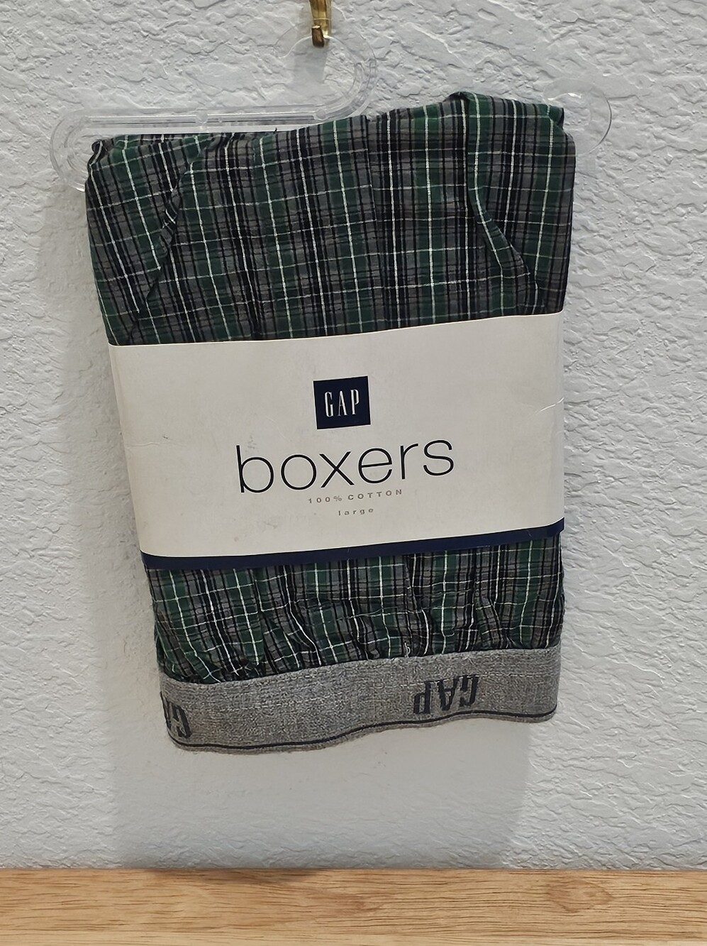 NWT GAP Men’s 100% Cotton Woven Plaid Boxers - Size Large